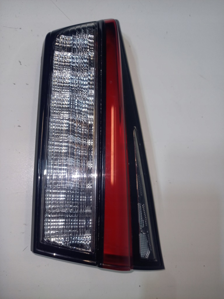 фото №1, Mitsubishi asx 19- лампа w кришка права задня oem