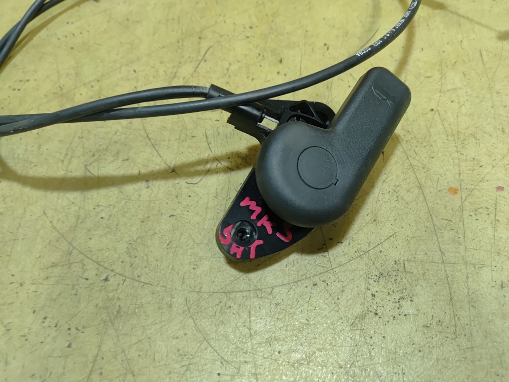 Focus mk3 трос ручка капот am5116c857ag Доставка