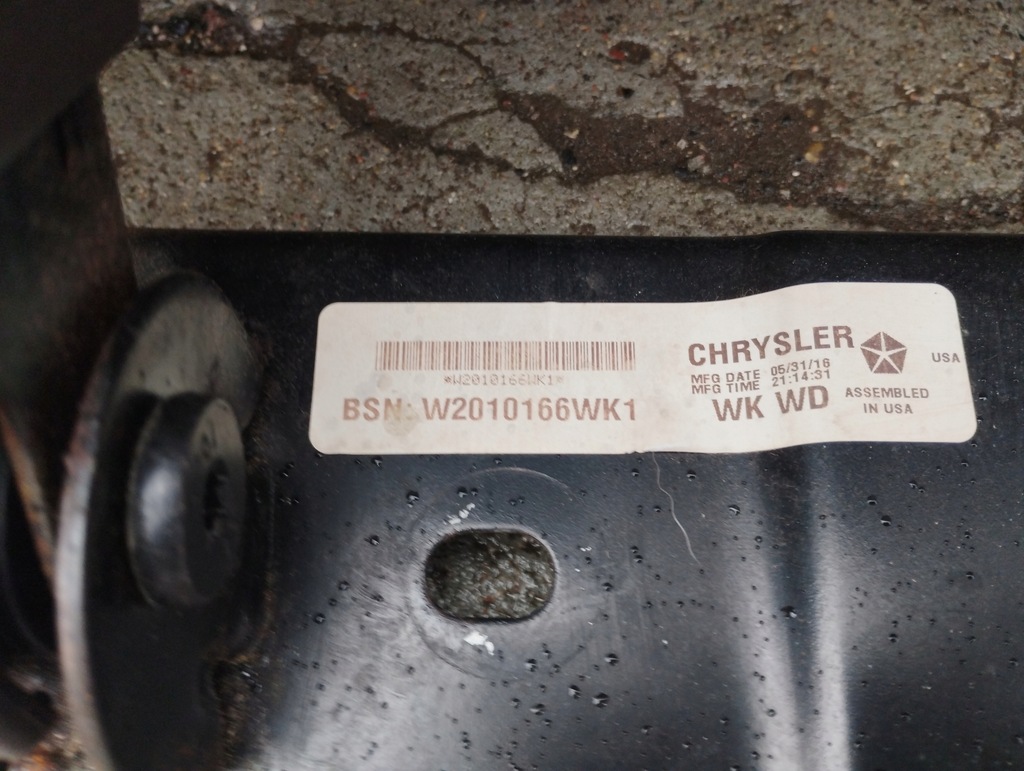 фото №9, Jeep grand cherokee summit 15- сидіння заднє сидіння коричневий