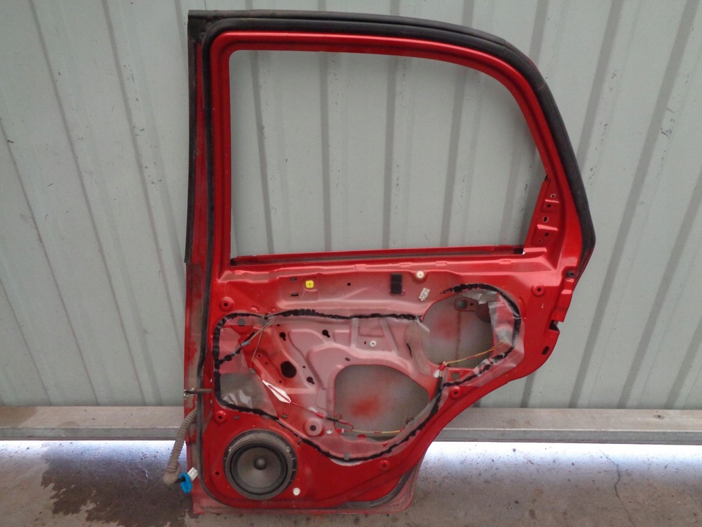 фото №10, Дверь suzuki sx4 2006-2014r. правое задние задняя kod zfs