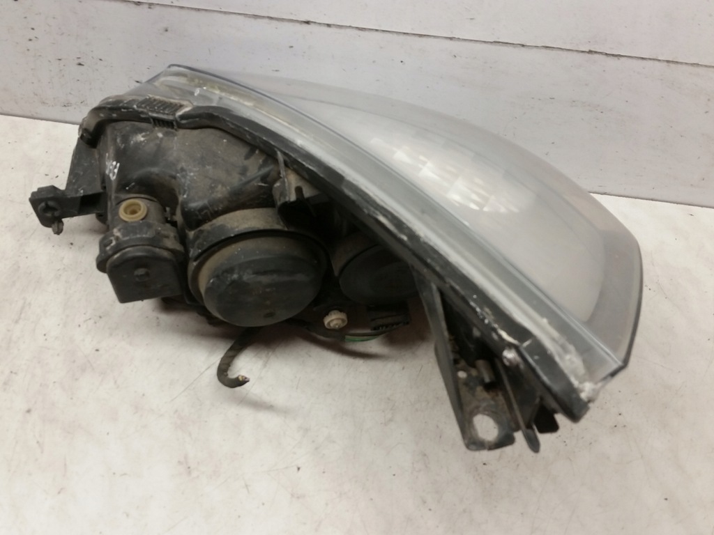 фото №7, Лампа перед права ксенон renault espace iv 02-06 eu