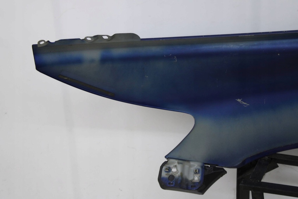 фото №9, Volvo v50 s40 ii 04r- крыло правый перед передний 476