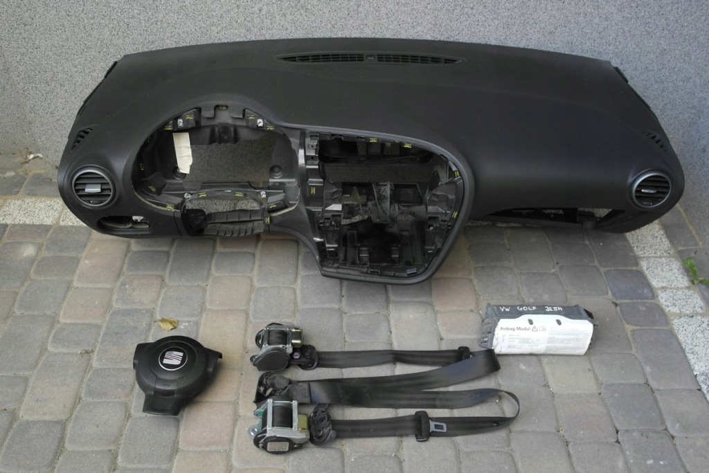 фото №1, Seat leon ii 2 cupra подушка безпеки pas панель приладів консоль