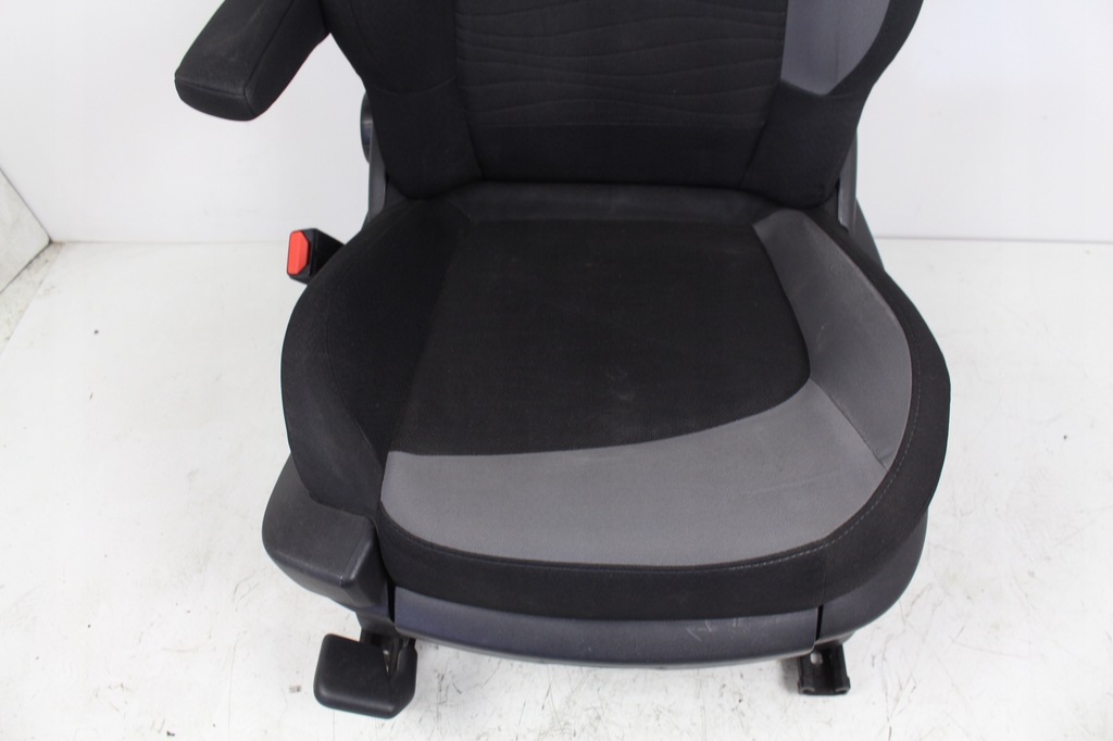 фото №12, Сиденья заднее сиденье c4 picasso ii