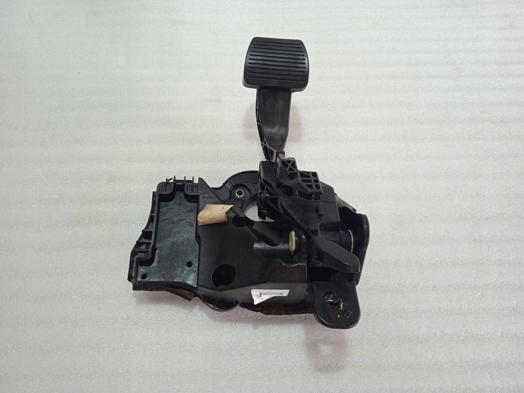 фото №1, Jeep renegade fiat 500 педаль тормоза 00520165370