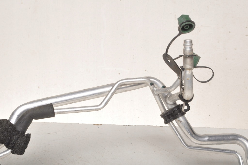 фото №6, Defender l663 3.0 d шланг кондиционера l8b2-19a834-eb l8b2-19a834-ab 21r