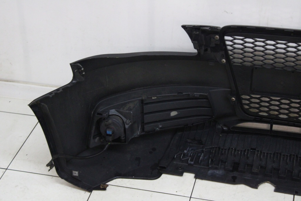 Audi a4 b8 07r- бампер перед передний решётка радиатора ly9b Недорого