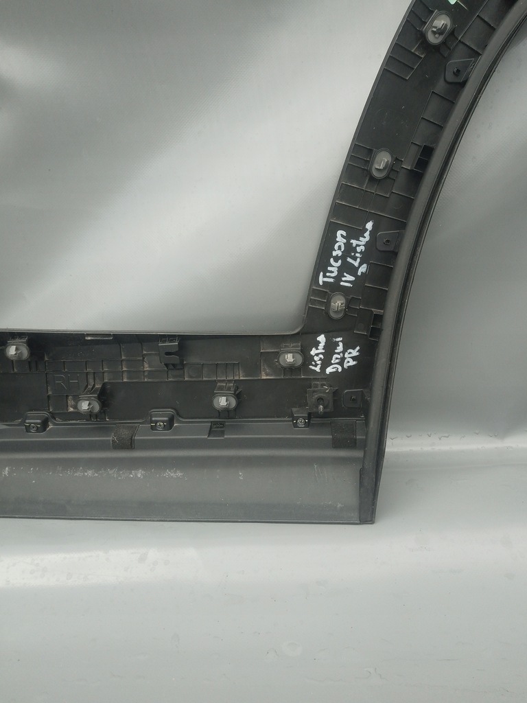 фото №16, Молдинг дверь задняя задняя правая hyundai tucson iv 4 молдинг крыла