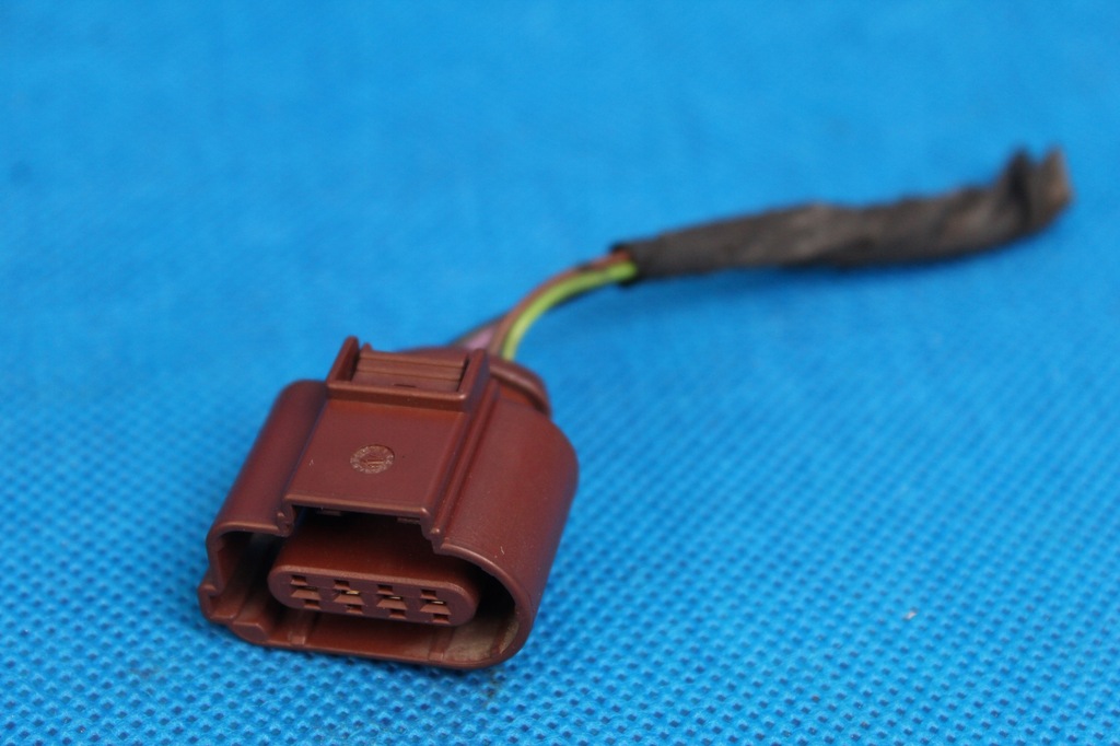 фото №1, Штекер vw passat 09-