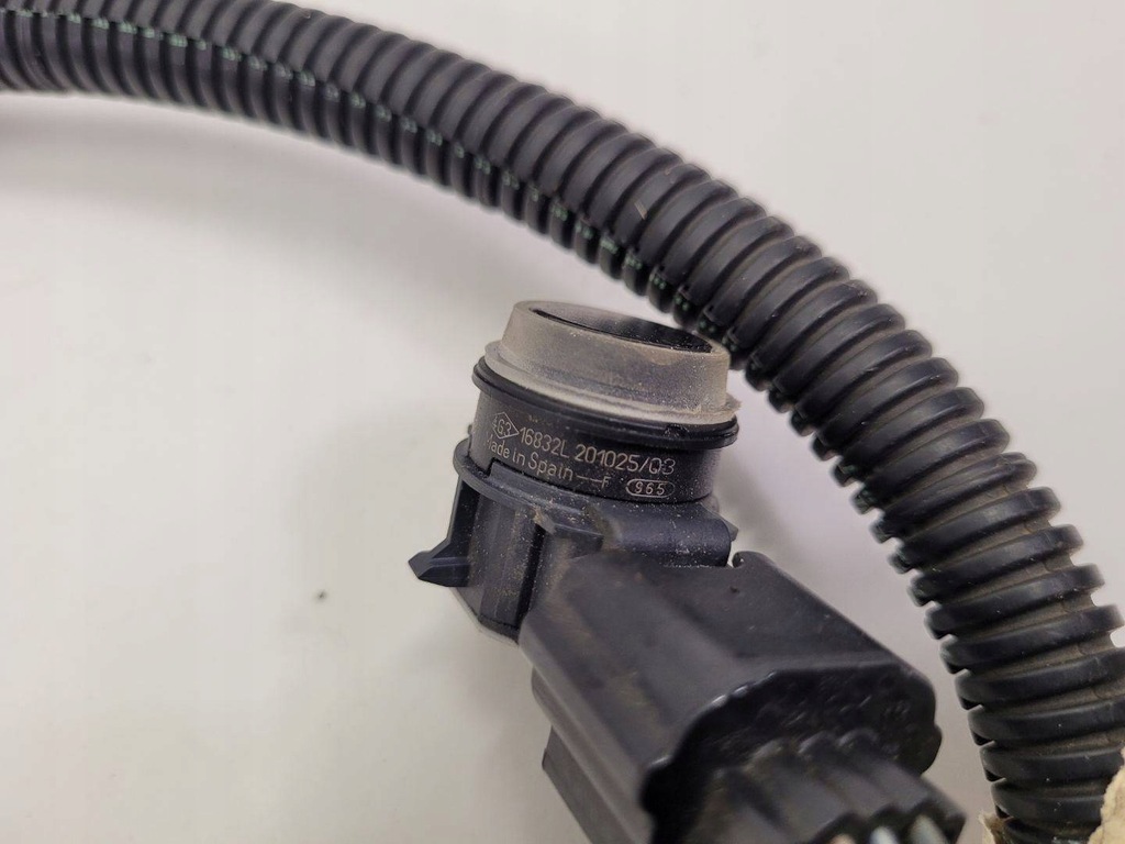 фото №10, Датчик парковки задняя renault kadjar 2018 253a44101r