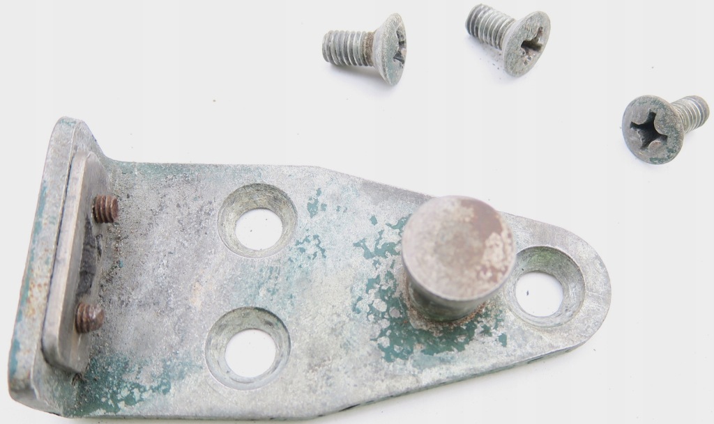 Купить Засов дверь перед vw 1500 311 typ 3 2d седан