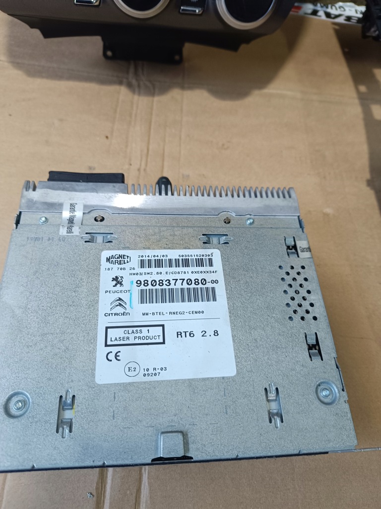 фото №11, Панель радио дисплей навигация citroen ds5 9808377080