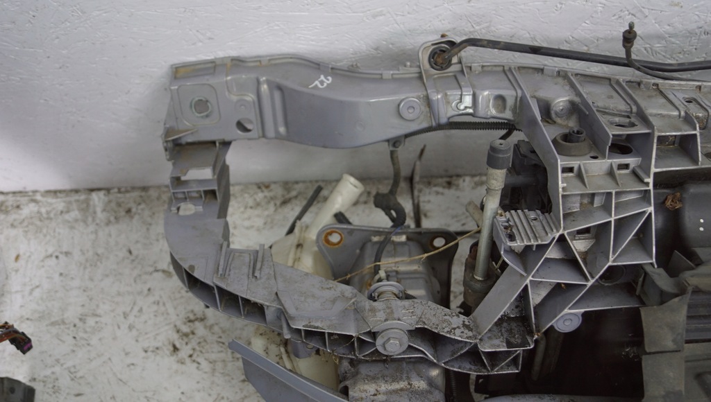 фото №8, Pas передній радіатор ford focus mk3 2.0tdci