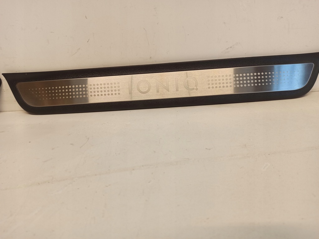 фото №1, Молдинг накладка порог левый перед ioniq 85873-g2500