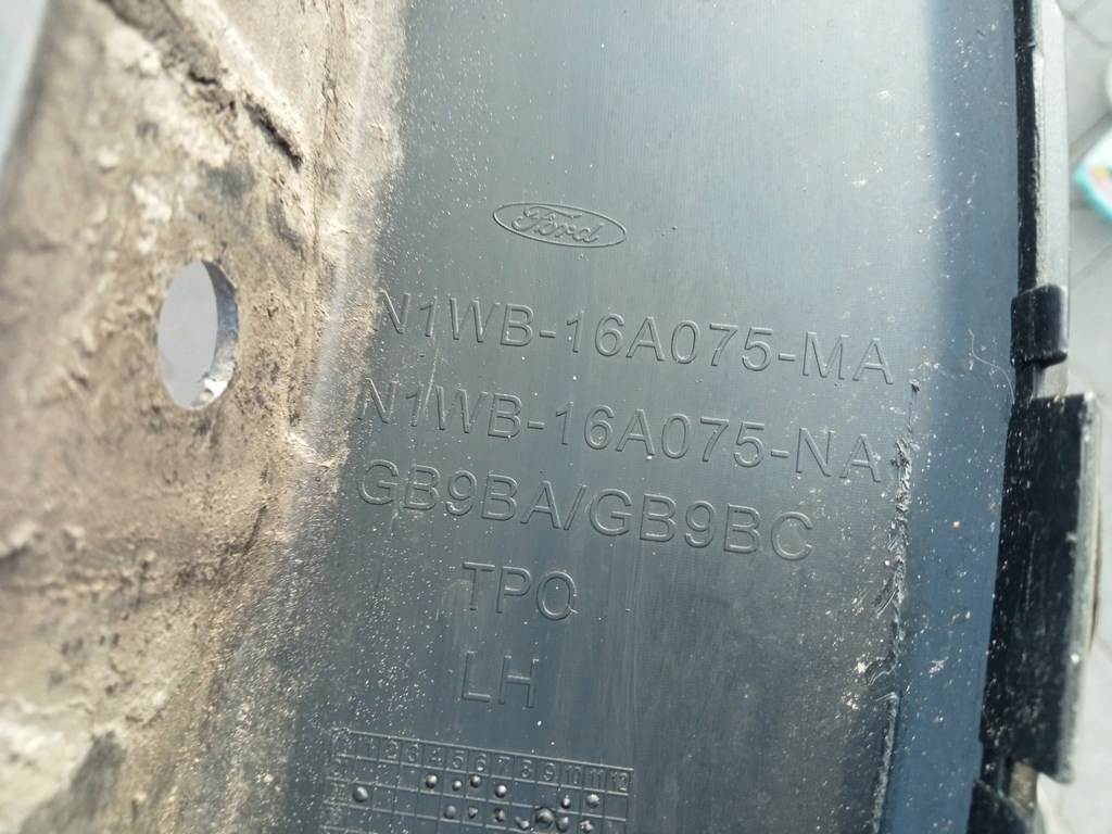 фото №12, Ford ranger 4 iv 2022- молдинг крила лівий задня n1wb-16a075-ma