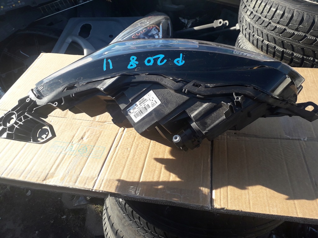 фото №8, Лампа передня ліва peugeot 208 ii 19- europa