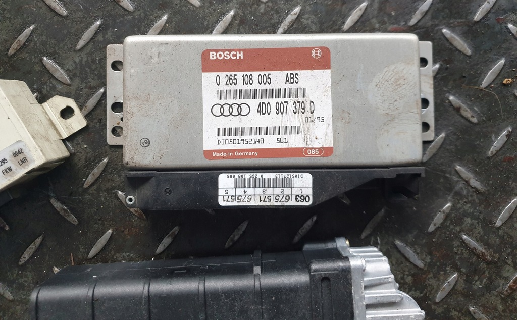 фото №4, Набір стартовий audi a4 b5 lift 1.9tdi 028906021f