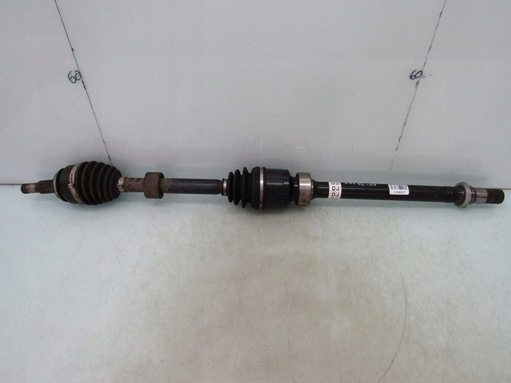 Купити Mazda cx-30 2.0 skyactiv-x 20r привідний вал правий механічна коробка передач