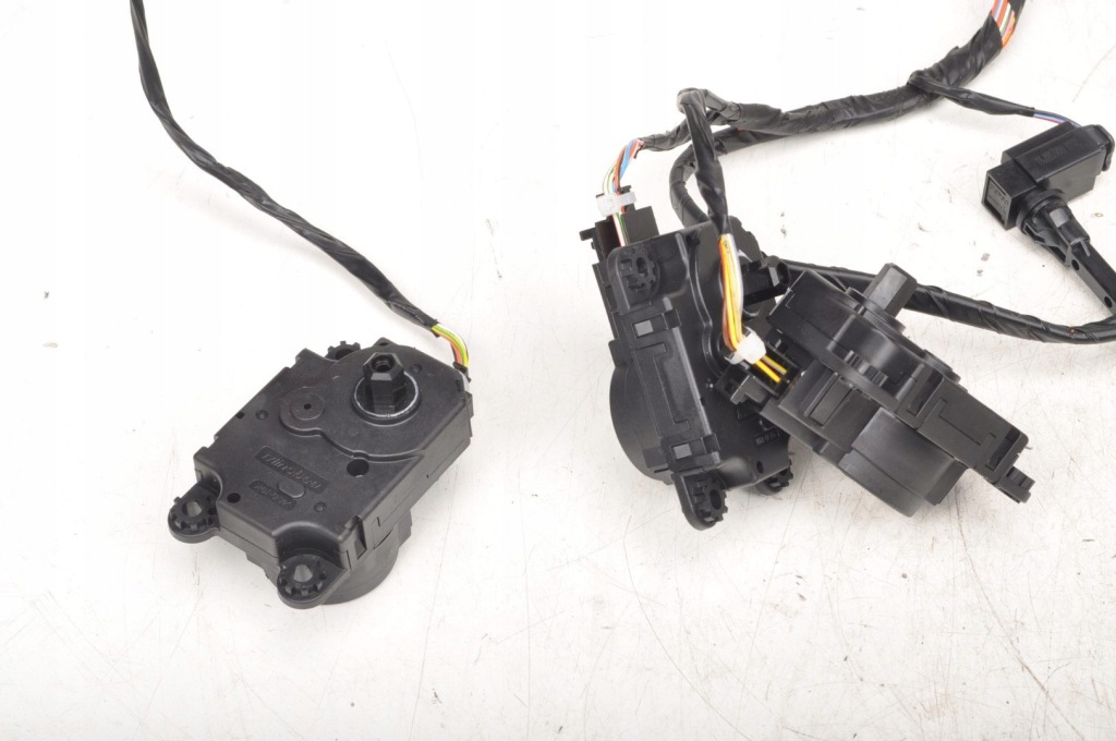 Peugeot 3008 ii 1.2 жгут электропроводка отопителя с Разборки