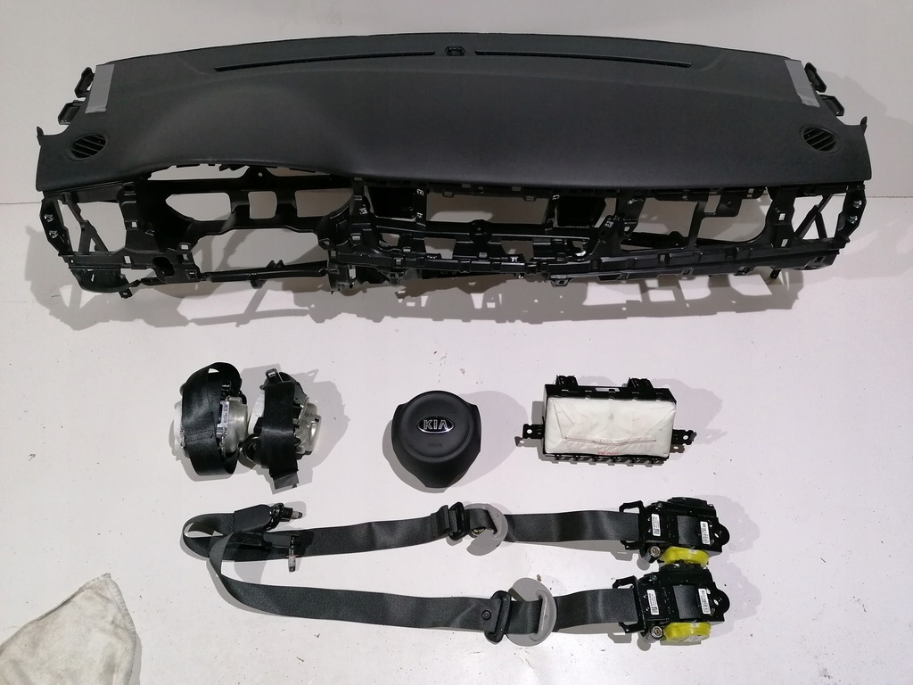 фото №1, Kia stonic приборная панель консоль подушка безопасности подушки безопасности ремни org