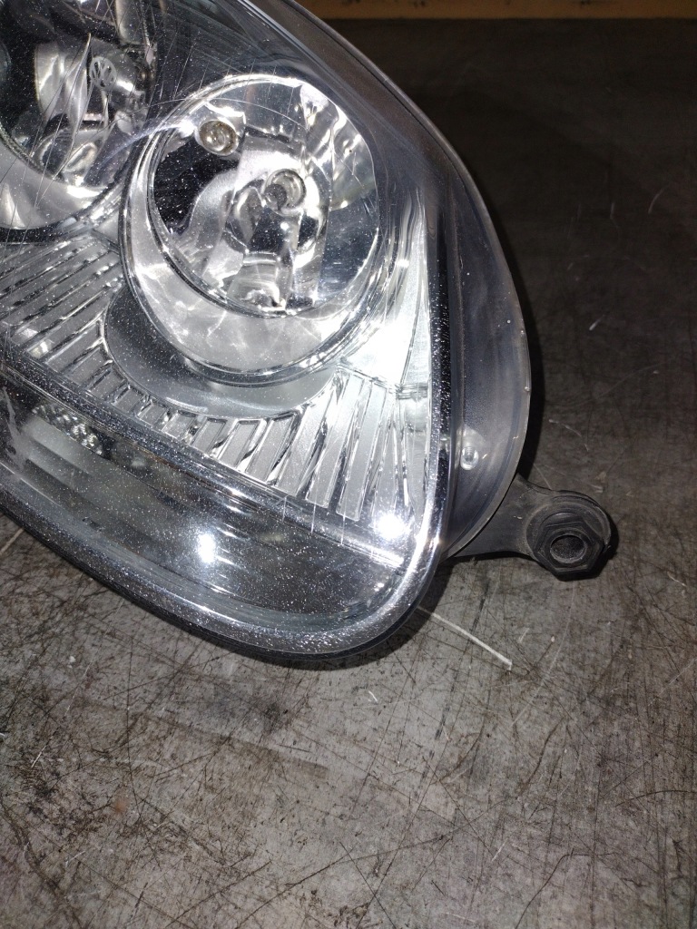 фото №5, Лампа правая перед vw golf v