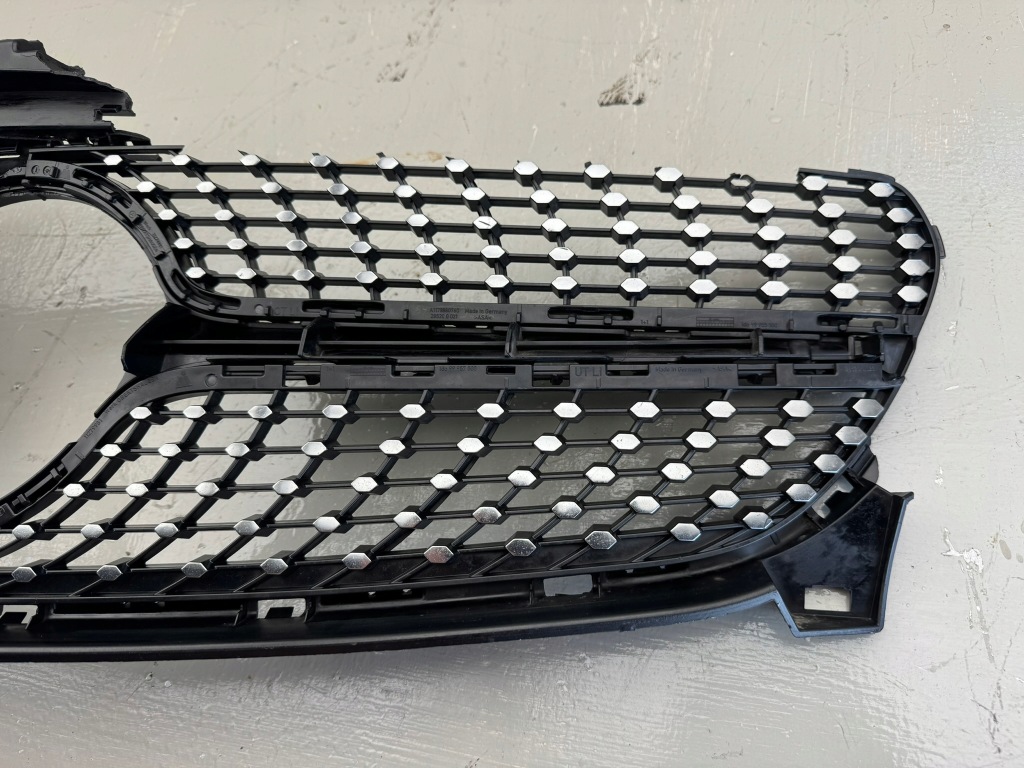 Купить Mercedes cla w117 13-19r решётка радиатора решётка радиатора бампера перед передняя a1178880860