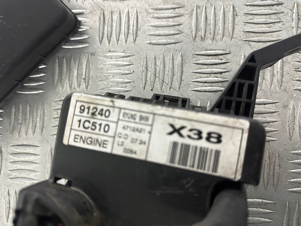 фото №6, Hyundai getz коробка предохранителей 91240-1c510
