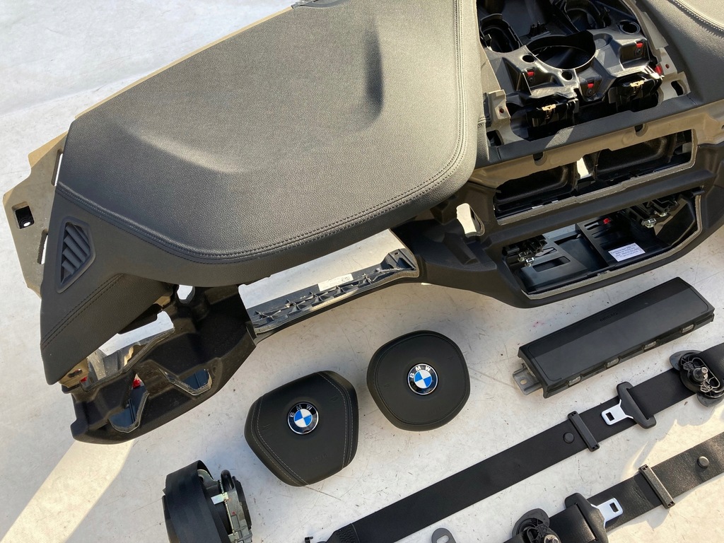 фото №5, Bmw 6 g32 приборная панель приборная панель консоль подушки безопасности ремни