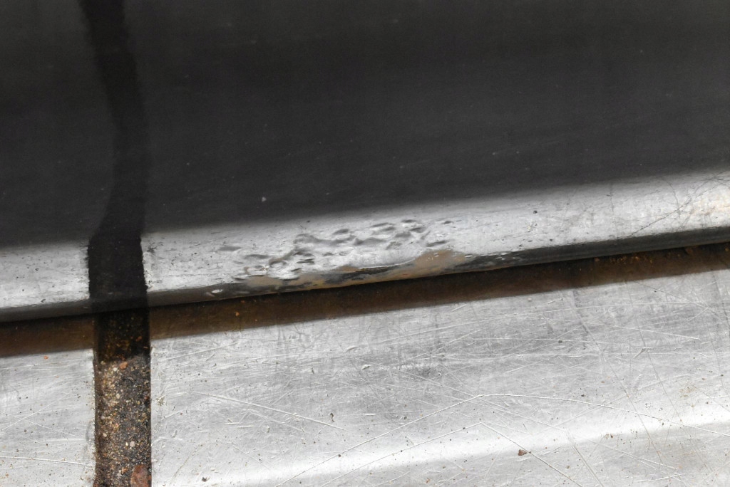 фото №8, Дверь левая перед передние серые vw fox 3d 03-11