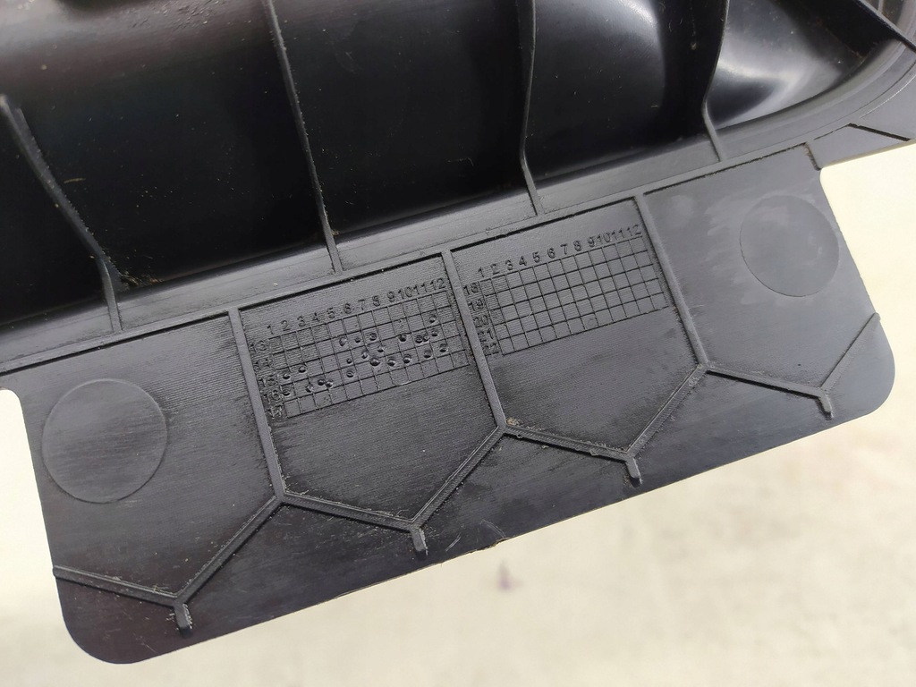 фото №12, Mercedes-benz vito v klasa 447 защита замка поперечина заднего багажника