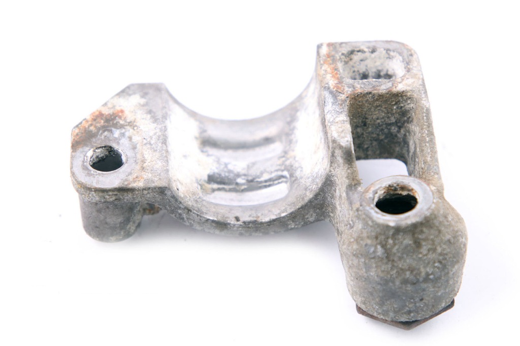 фото №9, Mercedes w211 правий кронштейн стабілізатора