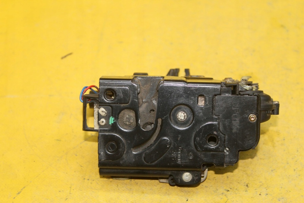 фото №1, Замок правий перед skoda roomster