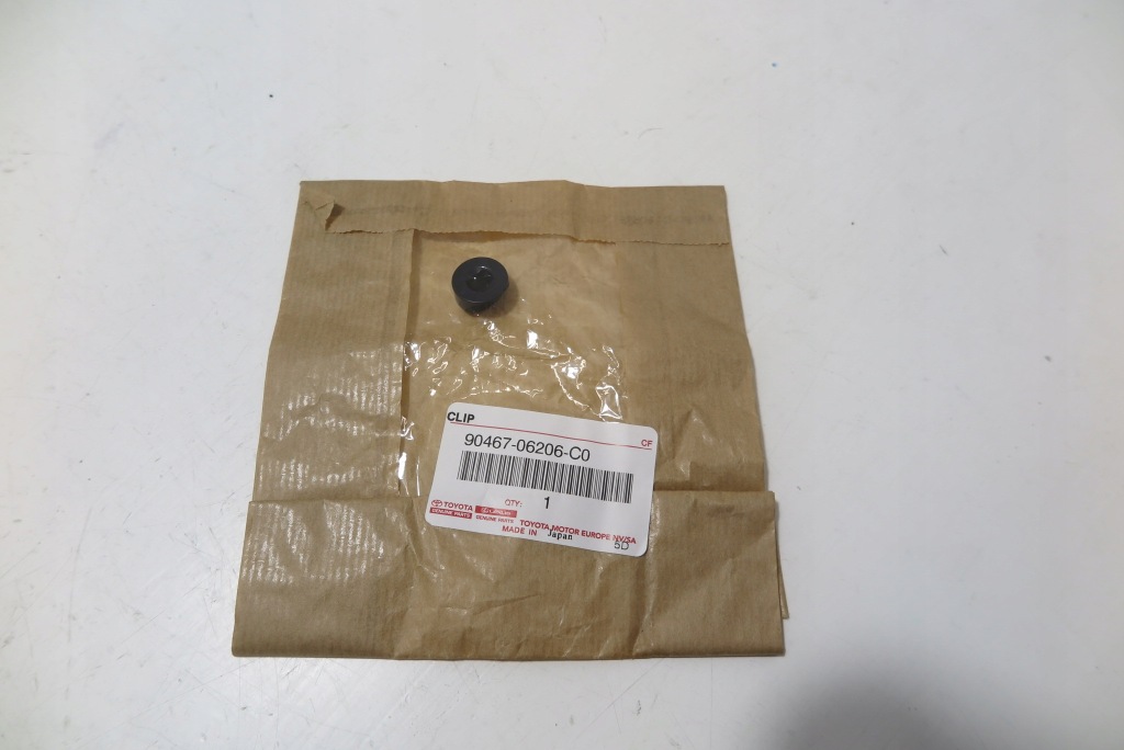 фото №1, Клипса гайка подкрылок защита toyota corolla camry prius 90467-06206-c0