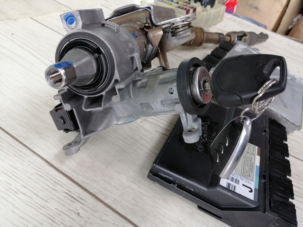 фото №8, Ford focus mk1 usa набір стартовий 6s4a12a650kb