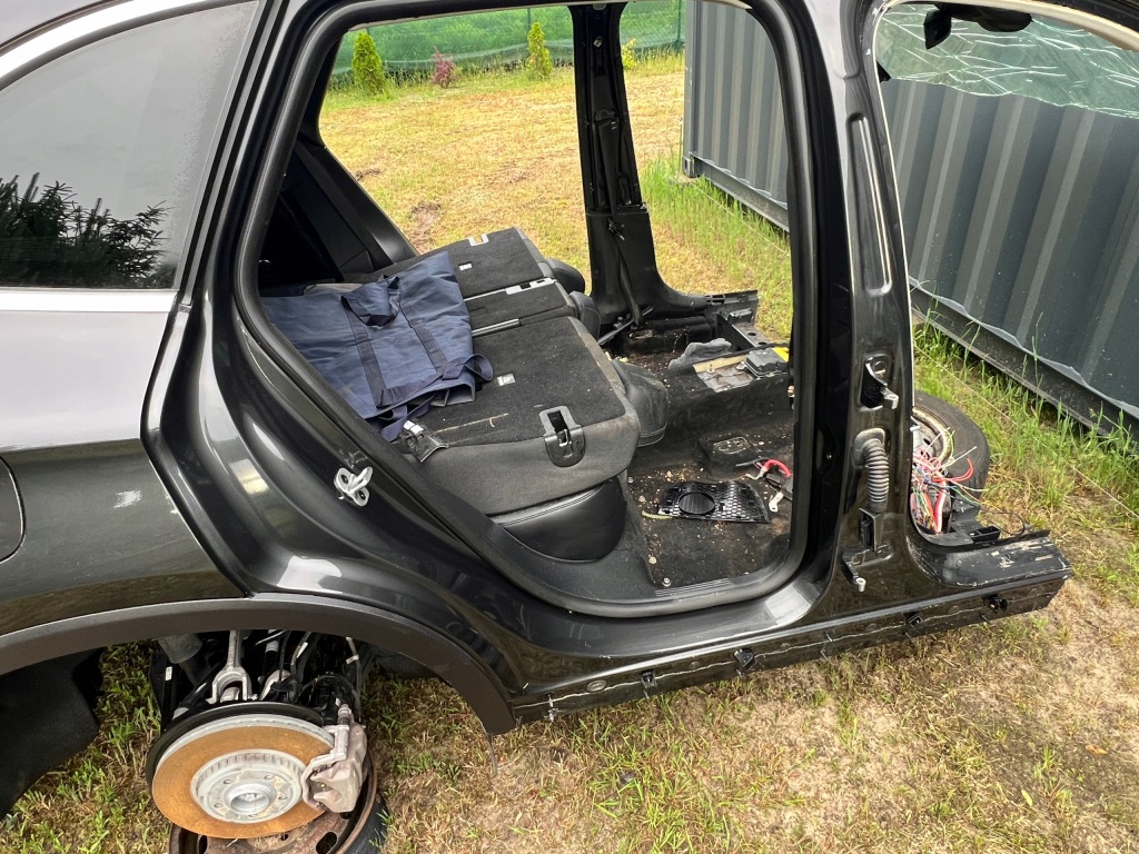 фото №3, Mercedes glc w254 четверть задняя правый крыло