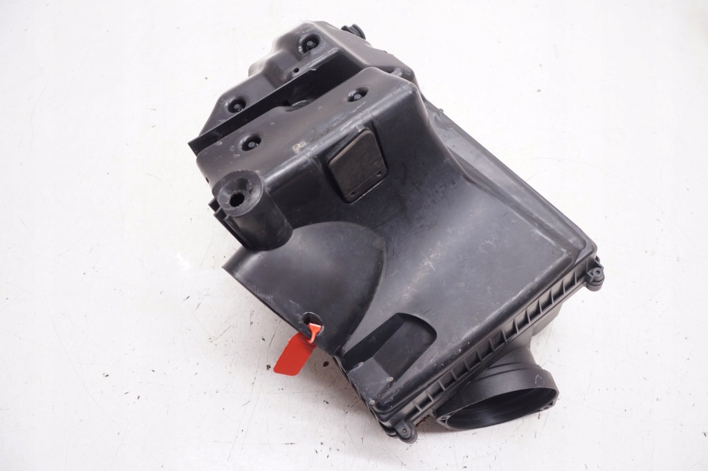 Корпус фільтра повітря volvo s60 3 v60 1 xc70 2 30792196 Київ