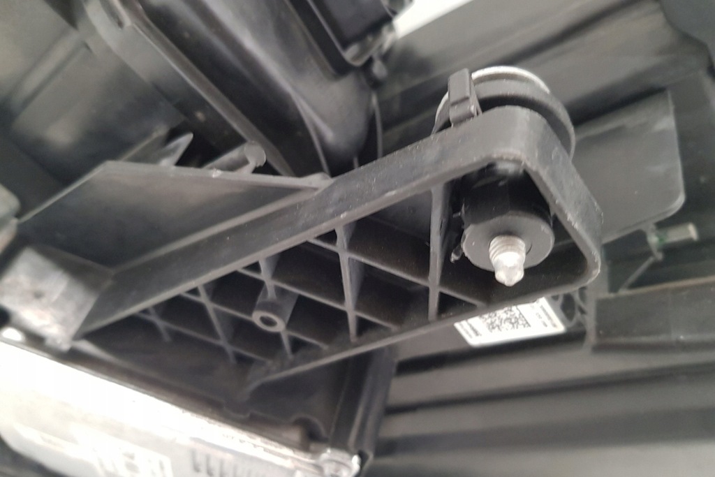 фото №9, Лампа права передня vw arteon 3h7 3g8941036 2018