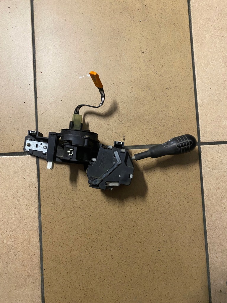 Купити Перемикач світла 34361001 renault twingo