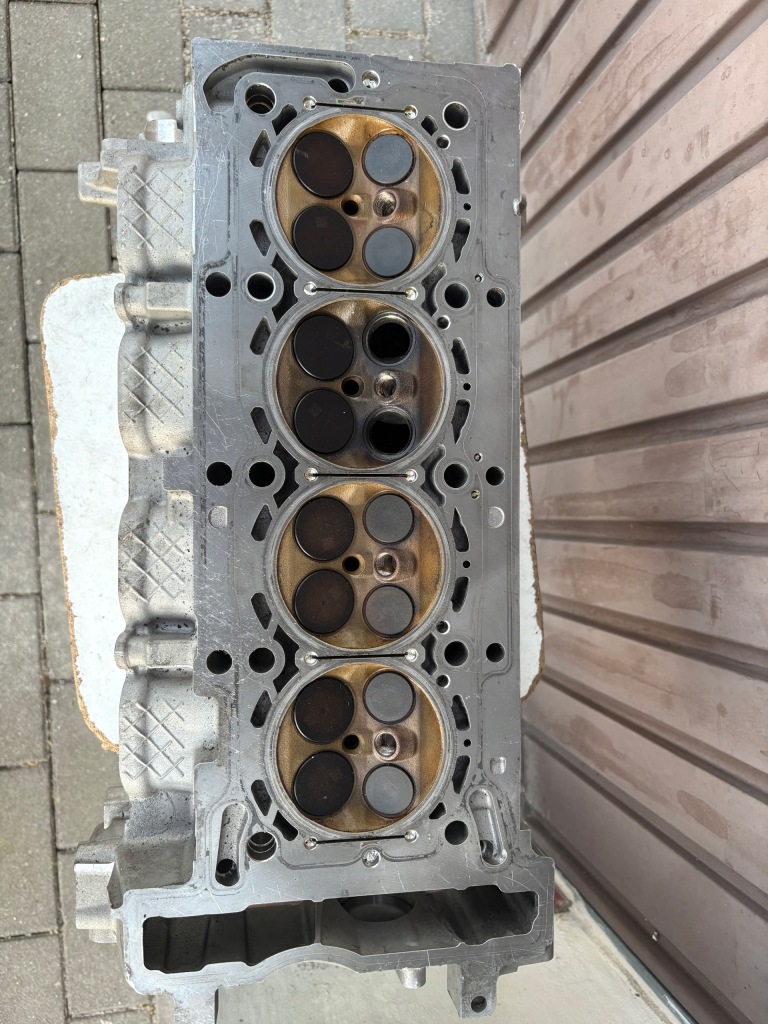 Купить Mercedes m264.920 rok 2023 головка r2640162,0l