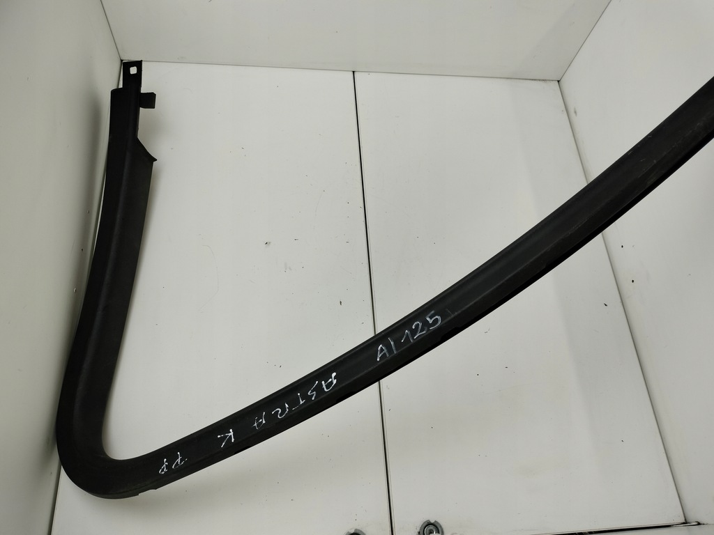 фото №1, Защита рамка дверь правый перед opel astra k 39047285