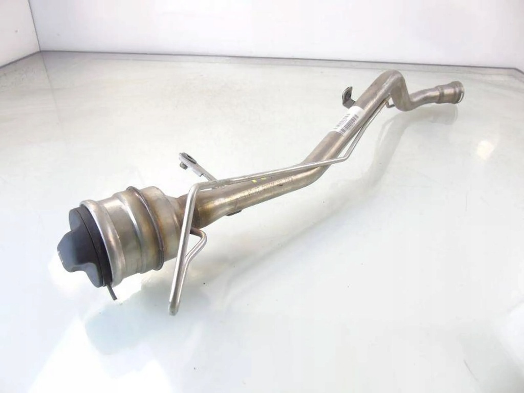 фото №1, Bmw i3 l01 труба заливної пального заливна горловина