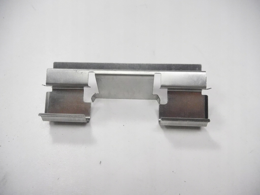 фото №9, Тормозные колодки тормозные перед mopar jeep commander 2006-2010 оригинальный номер 1010868ad