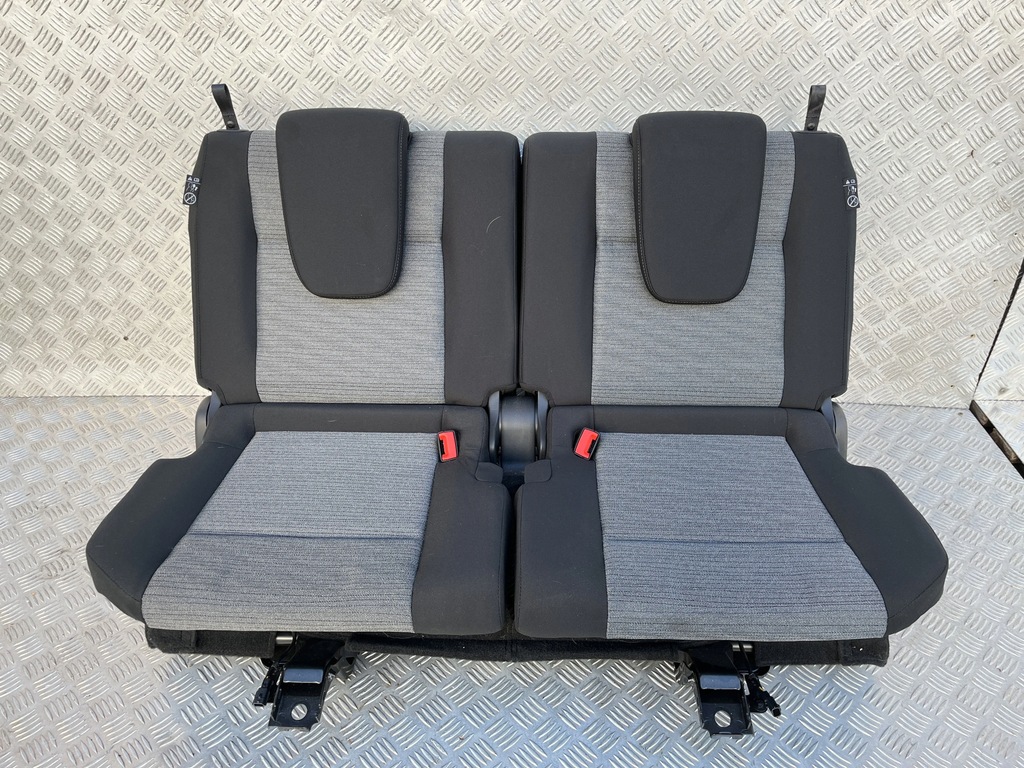 фото №1, Заднее сиденье сиденья задняя 3 ряд nissan x-trail iv t33 22-