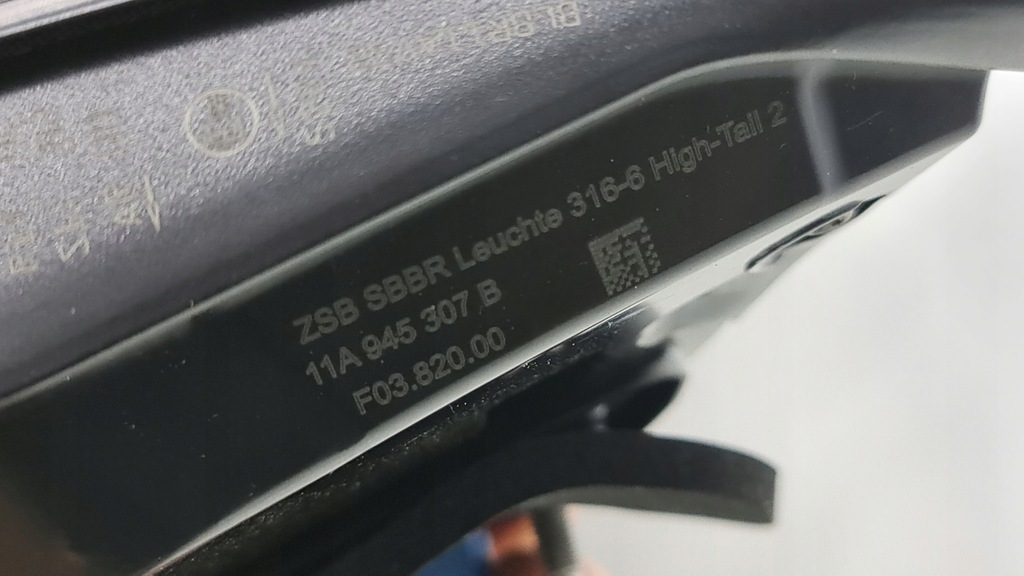 фото №12, Лампа задняя накладка крышки vw id.4 id.5 11a945307b