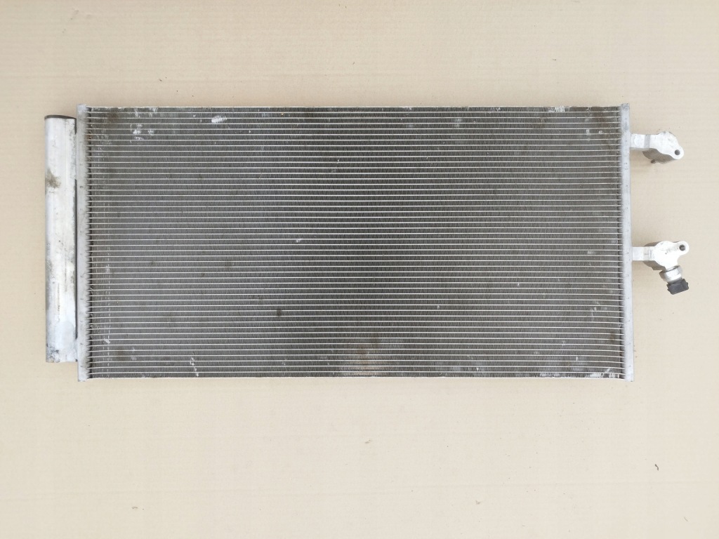 фото №1, Радиатор кондиционера volvo 32208370