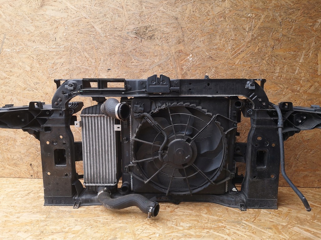 фото №9, Hyundai tucson iii pas передний радиатор crdi механическая коробка передач