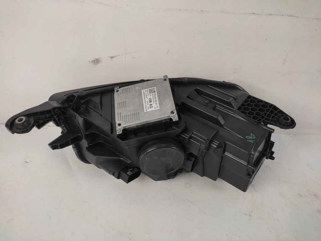 Skoda fabia 3 рестайлинг  6v1 фара левая передняя перед full led 2018- с Разборки