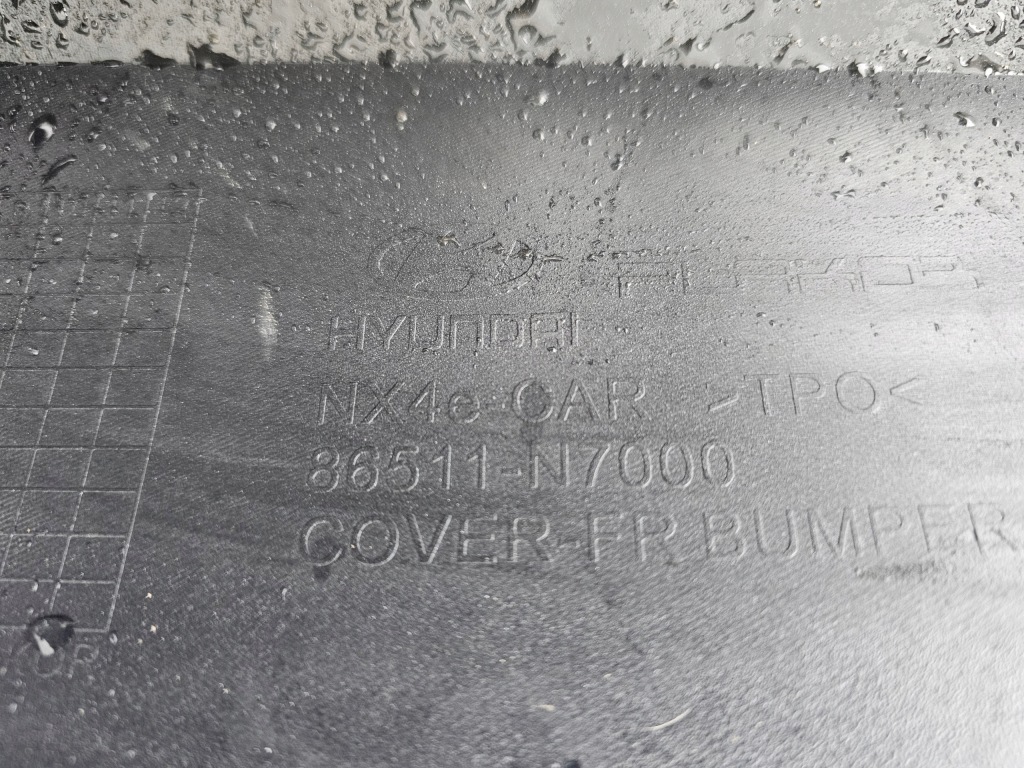 Бампер hyundai tucson iv 4 2020- перед решітка радіатора передній Зі Шроту