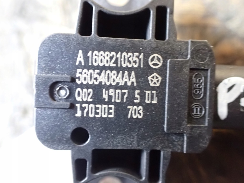 фото №5, Датчик удару правий перед mercedes gls ii x166 3.0 17r a1668210351 9582