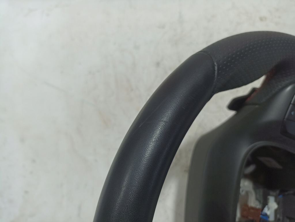 фото №6, Ford focus mk4 воздуховод st line подогрев лепестки переключения